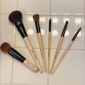 Bobbi Brown makeup brush set